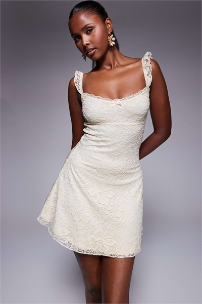 Мини-платье-скатер с бретелями и кружевными оборками от Beacall артикул 146840232