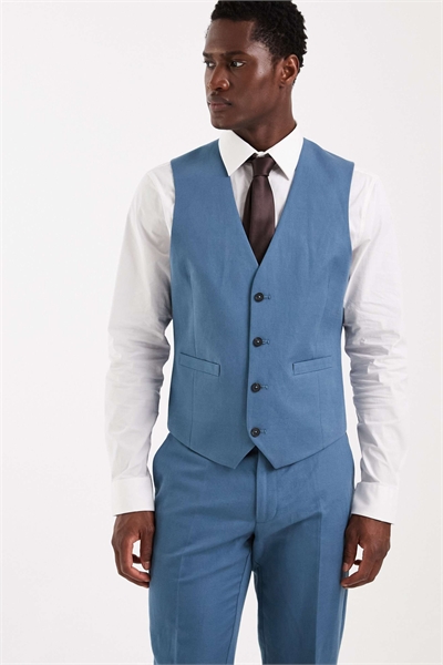 Жилет к стройному костюму артикул 152469751