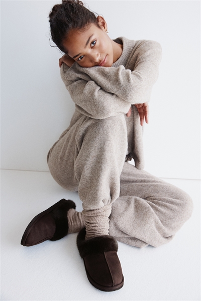 Тапочки с теплой подкладкой артикул 1003418010