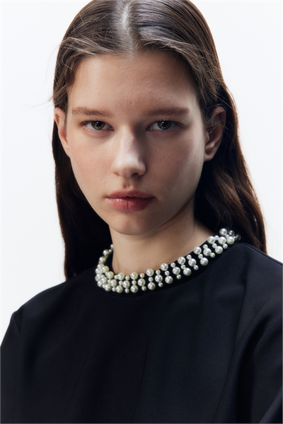 Платье с воротником из бисера артикул 1265342001