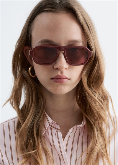 Солнцезащитные очки Aviator с квадратной оправой артикул 1325975004