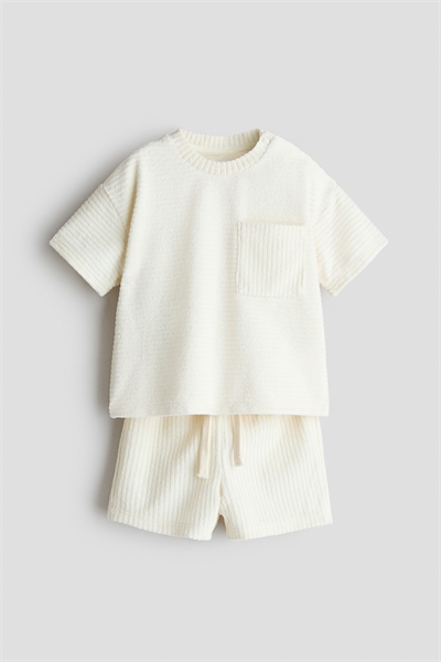 Махровый комплект одежды футболка и шорты артикул 1327298002