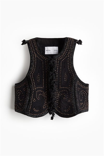 Жилет из холста с вышивкой артикул 1272259001