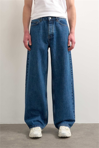 Джинсы свободного кроя с круглым дизайном артикул 154333450