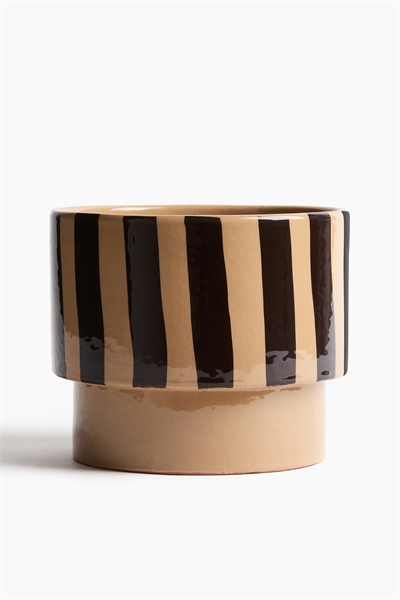 Терракотовый горшок для растений артикул 1200938015