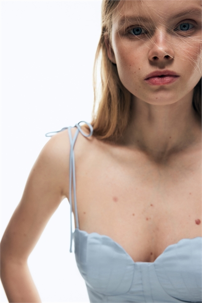 Топ-бюстье из сатина артикул 1331240001