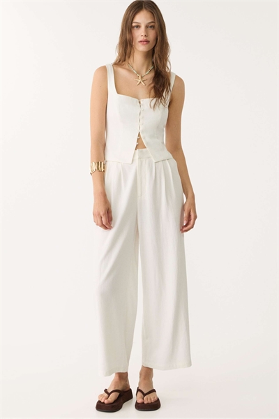 Брюки-кюлоты из смесовой ткани с вытачками артикул 154054873