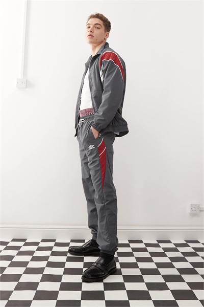 Свободные спортивные штаны артикул 141380896