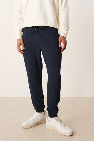 Джоггеры приталенного кроя артикул 151524573