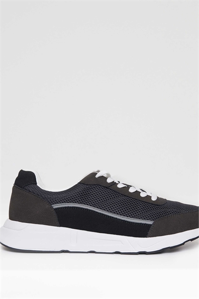 Кроссовки в ретро-стиле на шнурках артикул 152717767