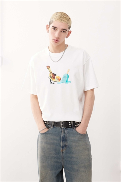 Футболка с принтом артикул 139764792