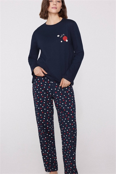 Длинная пижама из хлопка с рисунком в виде божьих коровок артикул 156299140