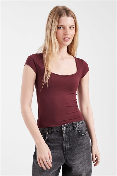 Футболка «Sweetheart» цвета вишни артикул 154606945