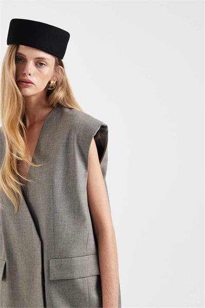 Блейзер свободного кроя без рукавов, скроенный по фигуре co-ord артикул 152696426