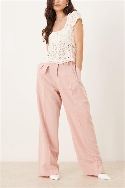 Брюки с широкими штанинами и складками, сшитые по индивидуальному заказу, розово-лилового цвета артикул 154315143