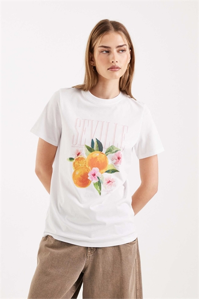 Футболка GF с оранжевым принтом на белом фоне артикул 155472573