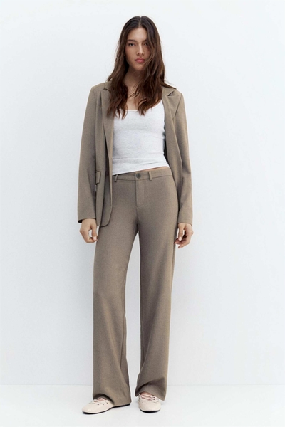 Брюки с задними карманами цвета «кротовый коричневый» артикул 156388168