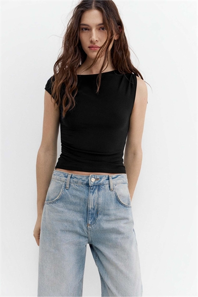 Асимметричный топ с сборками, черный артикул 156379833