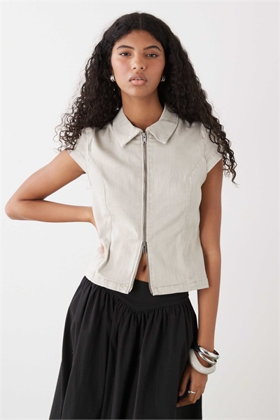 Топ на молнии с короткими рукавами артикул 154840098