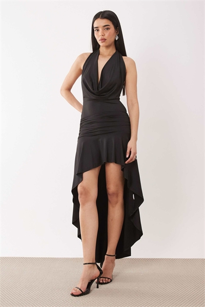 Черное макси-платье с облегающим капюшоном, завязками на шее, глубоким вырезом и воланами, асимметричным подолом артикул 154951921