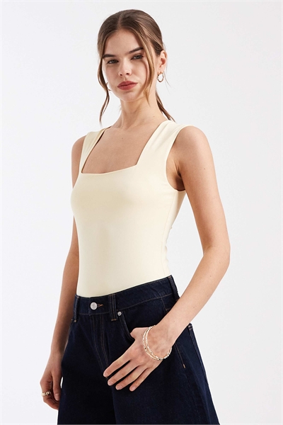 Боди с квадратным вырезом светло-желтого цвета артикул 155322953