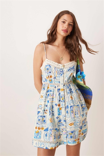 Мини-платье-камизолька с вышивкой и застежкой на пуговицы артикул 140890501