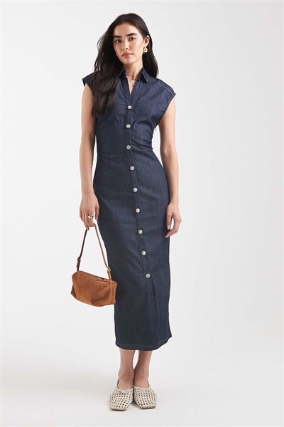 Джинсовое платье средней длины на пуговицах темно-синего цвета артикул 144767662
