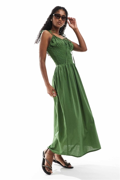 Пляжное платье Esmee Exclusive с рюшами артикул 142741178