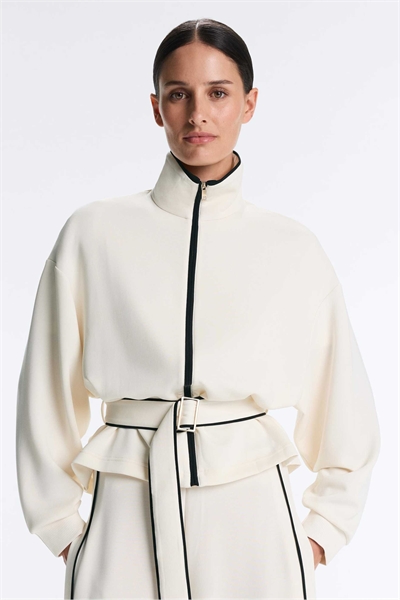 Куртка-пиджак из модала с мягкой текстурой артикул 156106811