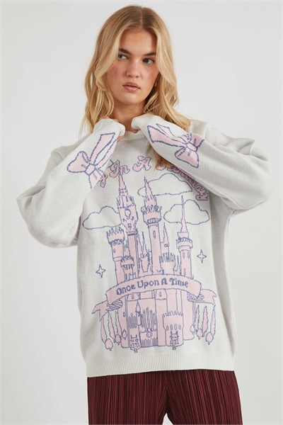 Дисней в белом вязаном свитере в стиле фэнтези артикул 156136401