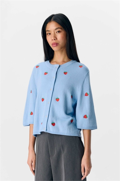 Кардиган с короткими рукавами синего цвета с принтом в виде клубники артикул 147386182