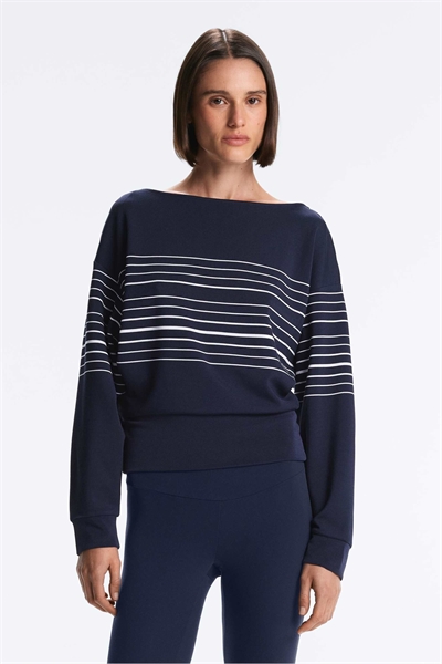 Мягкая на ощупь толстовка в морскую полоску с добавлением модала, темно-синего цвета артикул 156037793