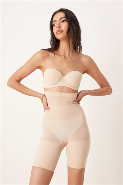 SPANXshape: Незаметные дышащие шорты с высокой талией до середины бедра и вставками для коррекции фигуры в области живота артикул 134765624