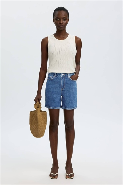 Джинсовые шорты из джинсовой ткани средне-синего цвета артикул 155980698