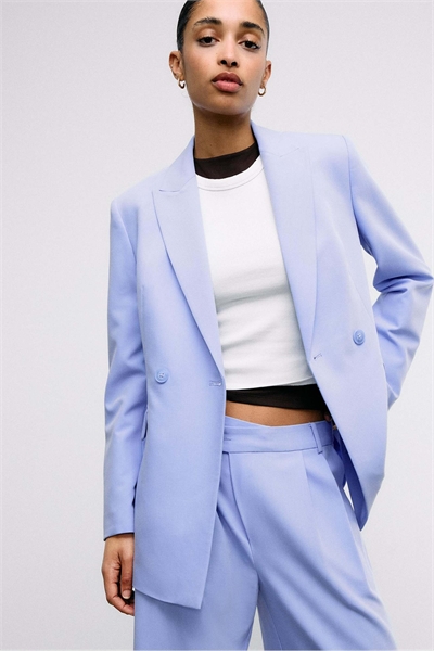Приталенный блейзер королевского синего цвета артикул 155772860