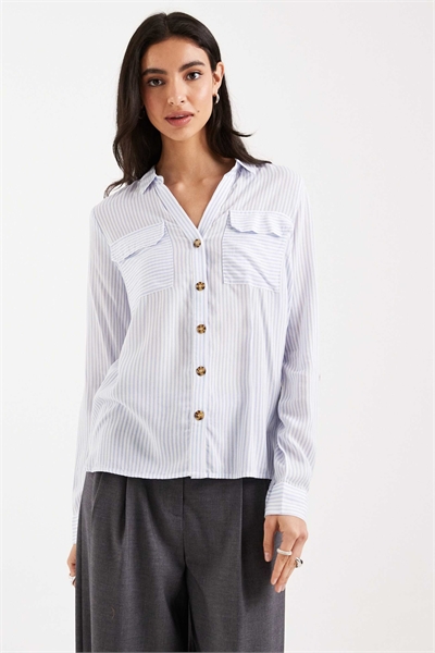 Рубашка с карманами спереди артикул 152560864