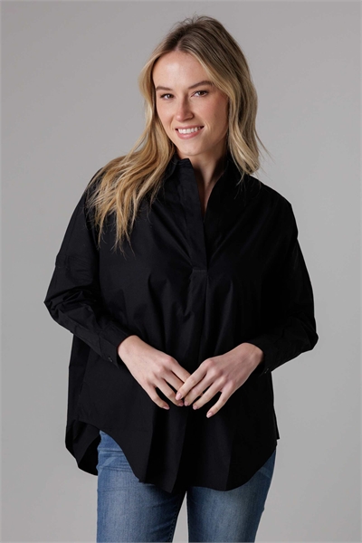 Хлопковая рубашка с длинными рукавами из поплина, с асимметричным подолом артикул 152878178