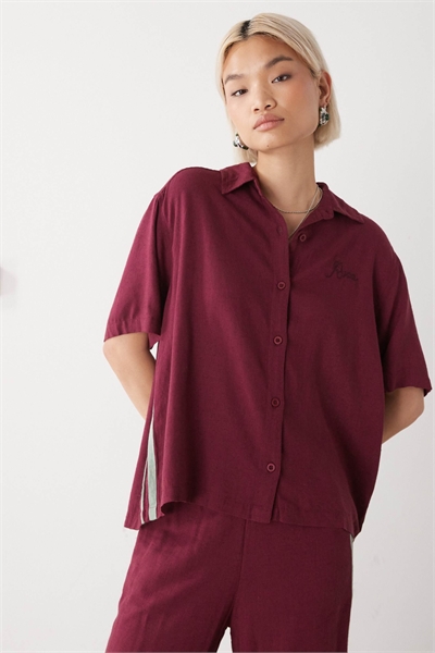 Рубашка с полосками и короткими рукавами артикул 150994837