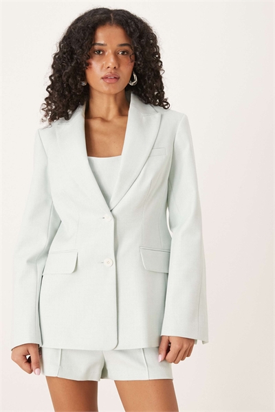 Блейзер с зауженной талией из ткани с узором «елочка» мятного цвета артикул 145573770