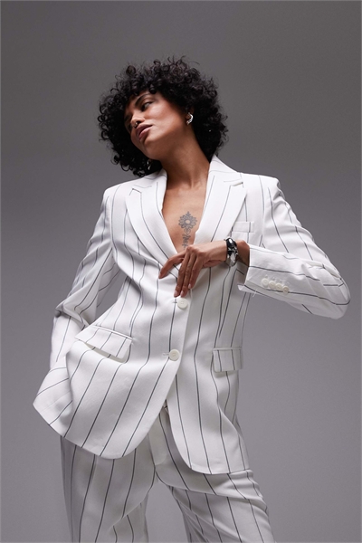 Блейзер в тонкую полоску, сшитый на заказ co-ord артикул 146791256