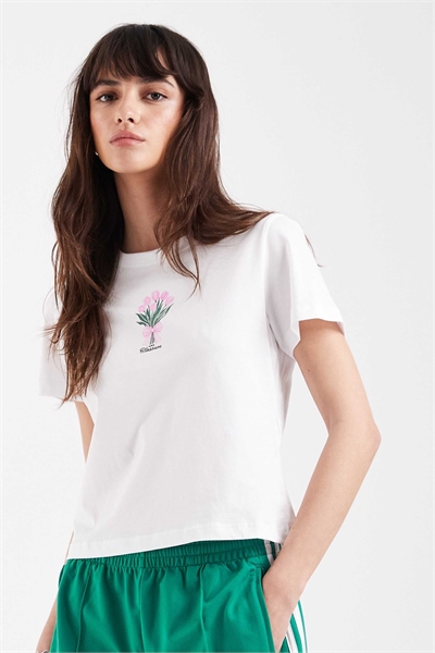 Детская футболка с принтом в виде букета цветов артикул 154647127