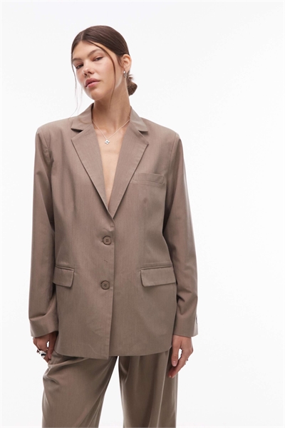 Блейзер свободного кроя с заниженными плечами co-ord артикул 148660896