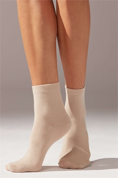 Короткие носки с декоративной окантовкой артикул 153164337