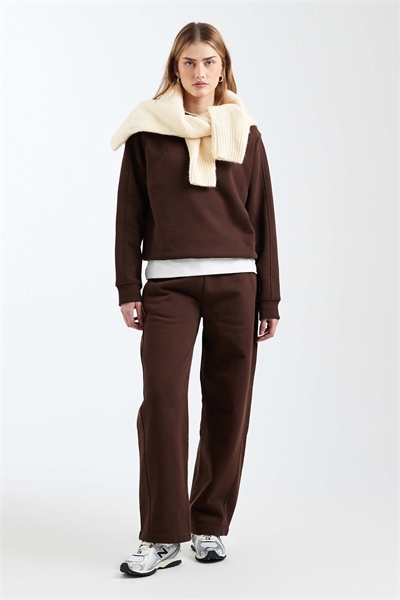 Джоггеры с отворотами на штанинах из ткани премиум-класса плотностью 500 г/м² артикул 149051868