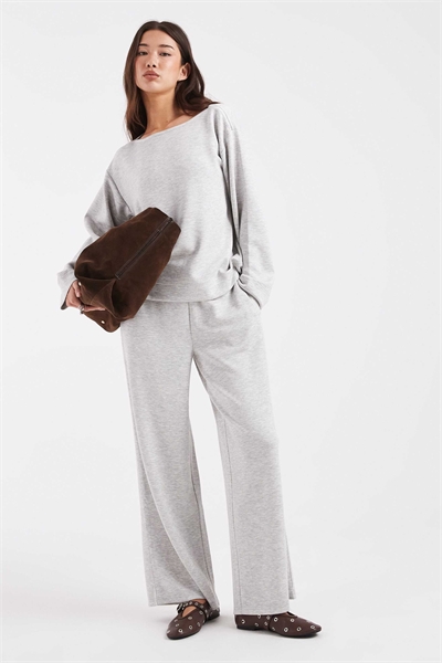 Джоггеры с широкими брючинами из мягкой ткани co-ord артикул 151963729