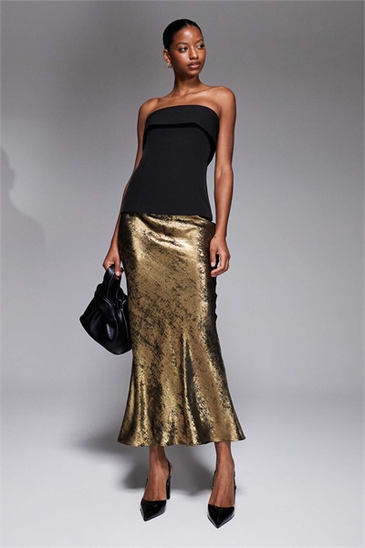 Юбка средней длины из металлизированной ткани с сатиновым блеском артикул 151897803