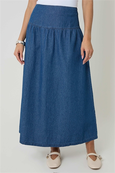 Джинсовая юбка-макси с заниженной талией, средне-синего цвета артикул 155550706