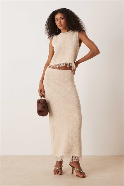 Макси-юбка премиум-класса с фактурной текстурой и бахромой по низу co-ord артикул 147859277