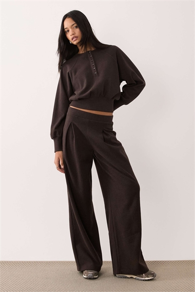 Брюки с широкими брючинами и складками co-ord артикул 155722897