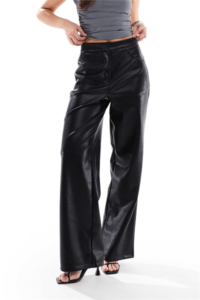 Брюки с широкими брючинами под кожу артикул 149435998